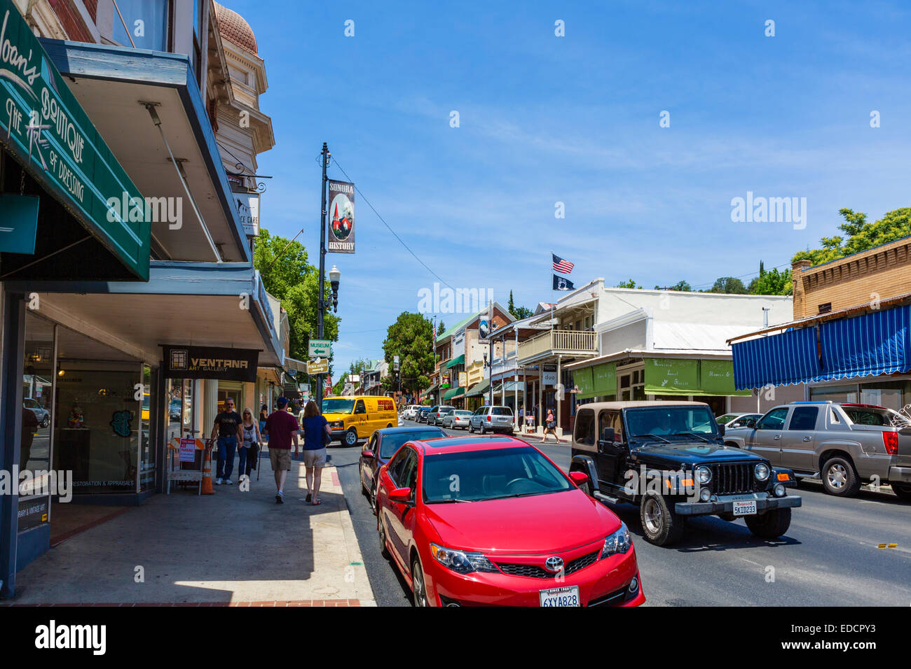 Downtown sonora california and people hi-res stock photography and ...