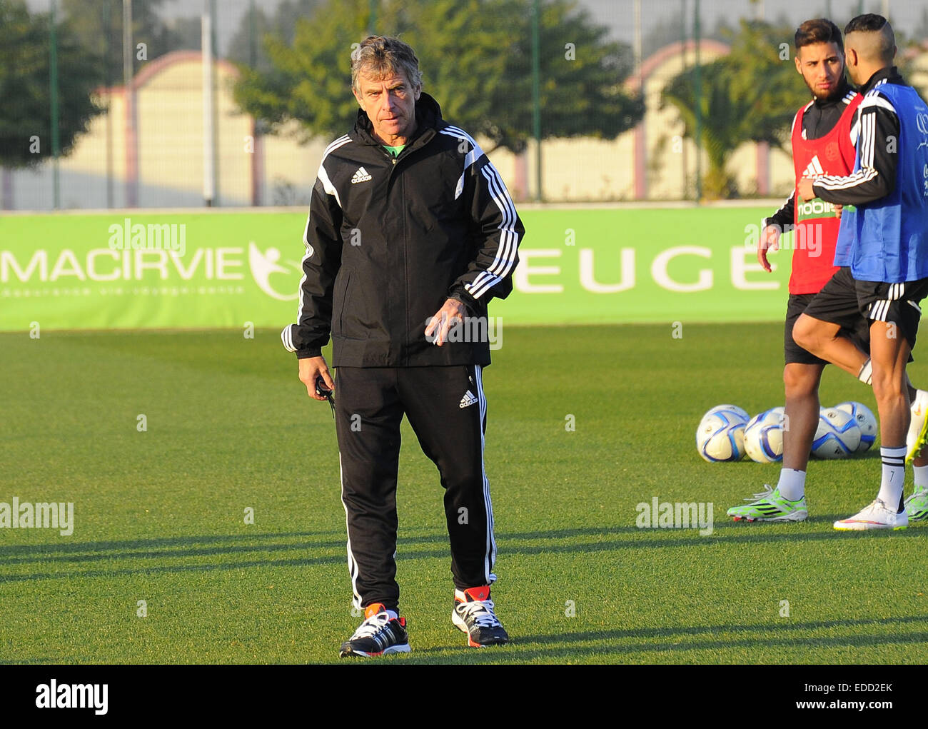 Algiers. 6th Jan, 2015. Algerian national football team head coach Christian Gourcuff (Front) attends a training session in Algiers, capital of Algeria, Jan. 5, 2015. The 2015 Africa Cup of Nations will be held in Equatorial Guinea from Jan. 17 to Feb. 8. © Xinhua/Alamy Live News Stock Photo
