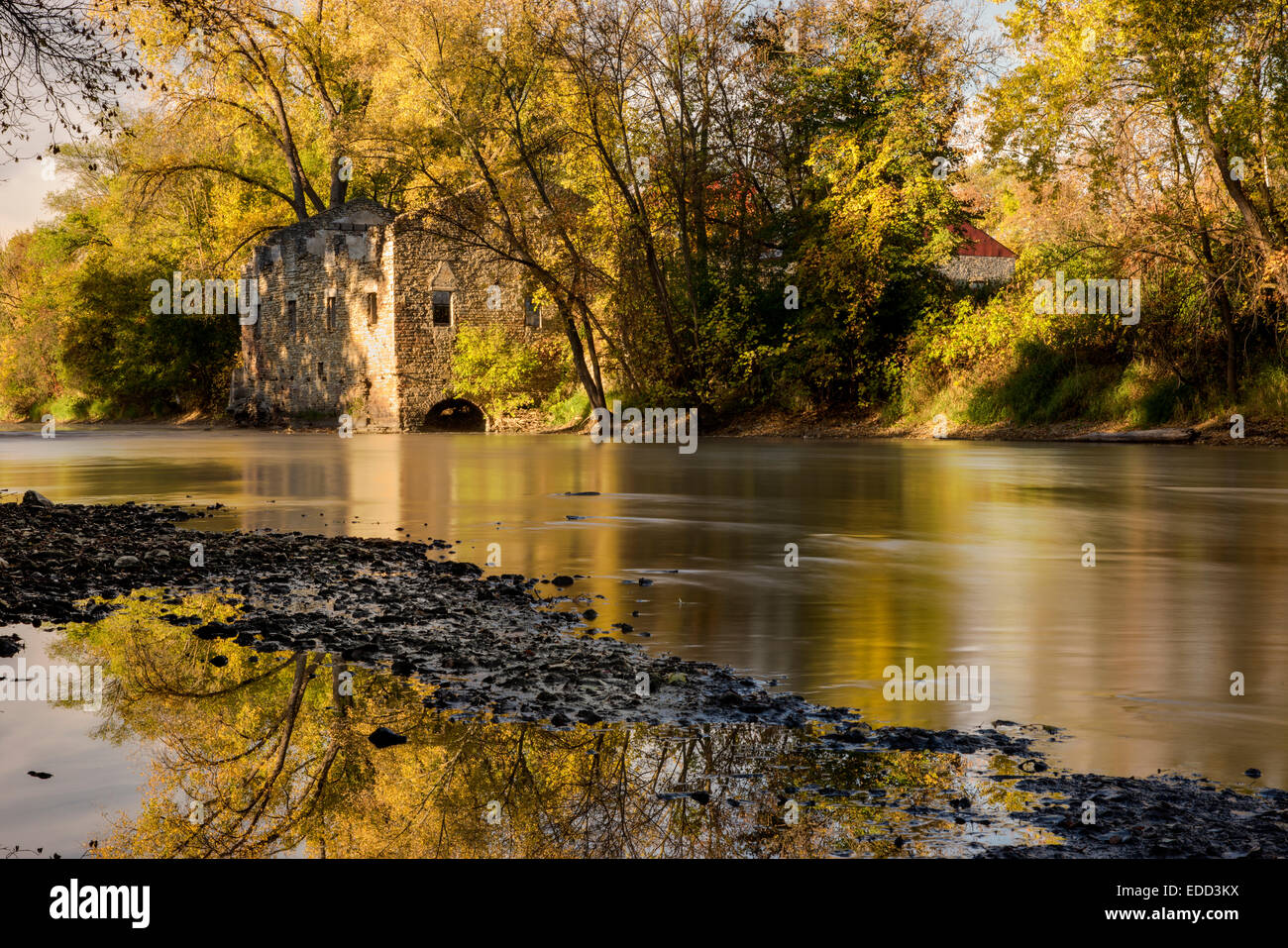 Archibald Mill on the Cannon River in Dundas Minnesota in autumn Stock