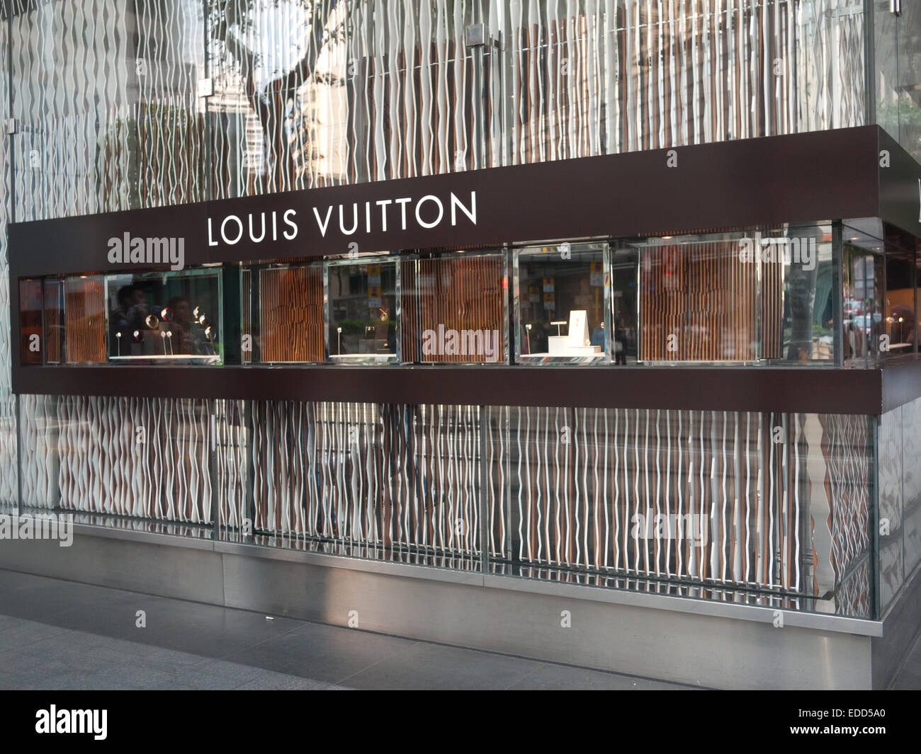 Hong Kong Louis Vuitton store in Central Stock Photo: 77121576 - Alamy