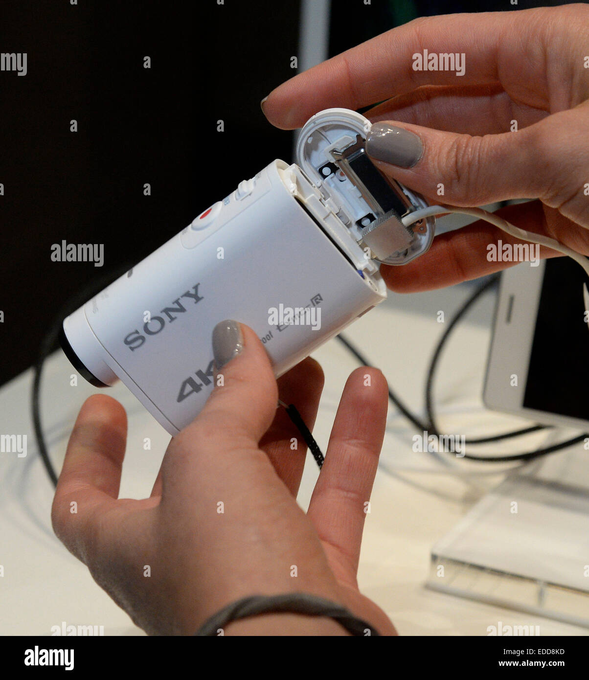 Las Vegas NV, USA. 5th Jan, 2015.Sony shows the new Sony 4K Splashproof Exmor R camera during the 2015 CES press conference media day Monday. 5th Jan, 2015. The CES show starts on Tuesday through Friday as over 160,000 attendees are expected to be at this years show. Photo by Gene Blevins/LA Daily News/ZumaPress Credit:  Gene Blevins/ZUMA Wire/Alamy Live News Stock Photo