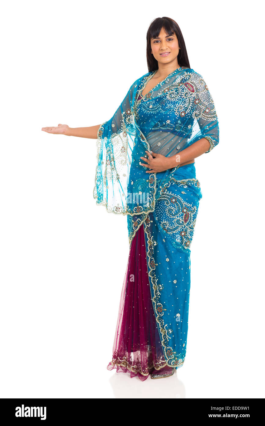 25,160 Women Wearing Sarees Images, Stock Photos, 3D objects, & Vectors