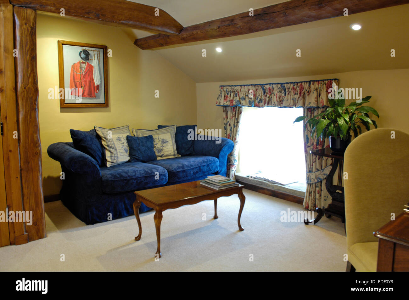 Hotel room at the Angel Inn Yorkshire Stock Photo - Alamy