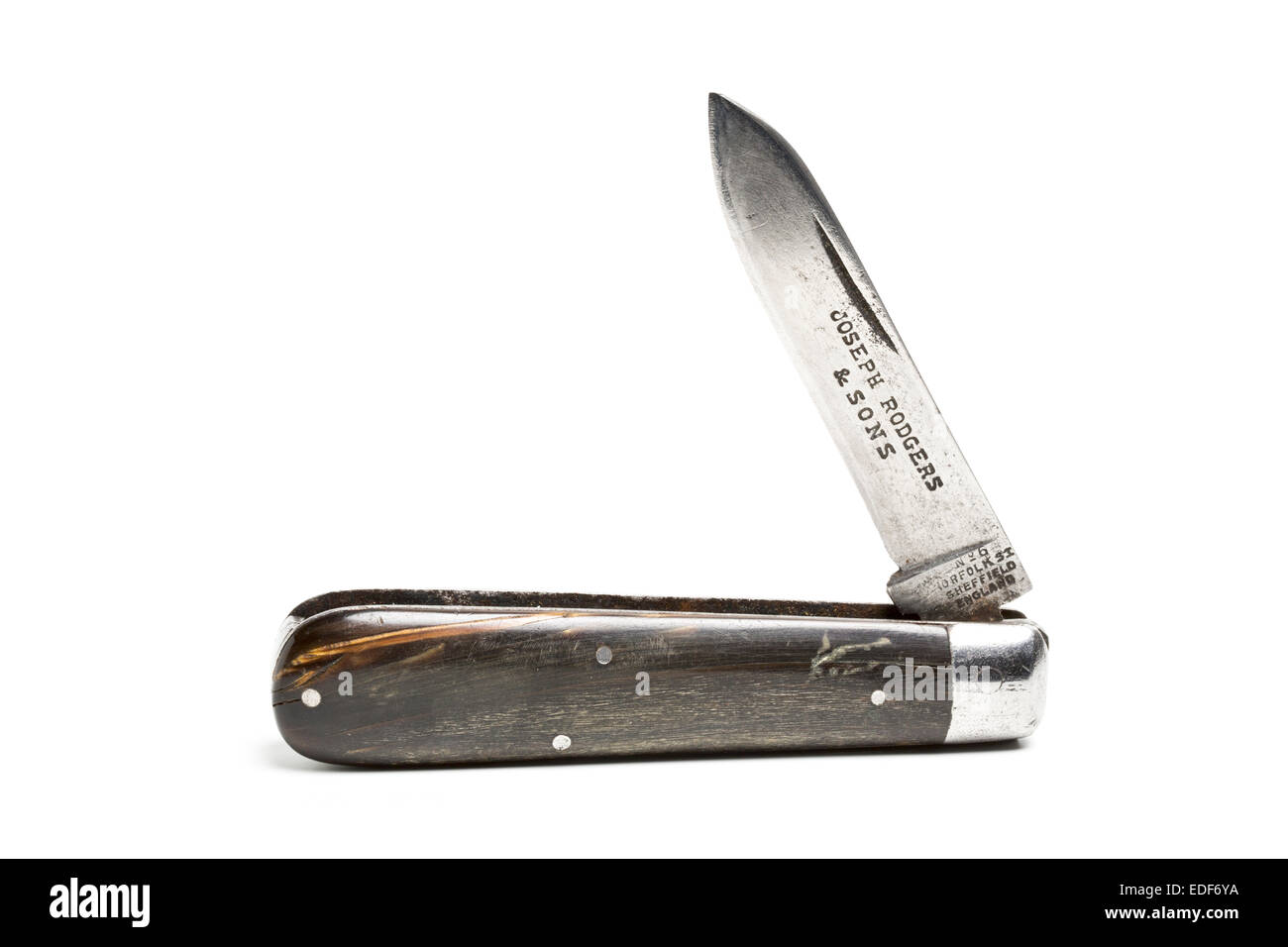 https://c8.alamy.com/comp/EDF6YA/pen-knife-made-by-joseph-rodgers-of-sheffield-with-buffalo-horn-handles-EDF6YA.jpg