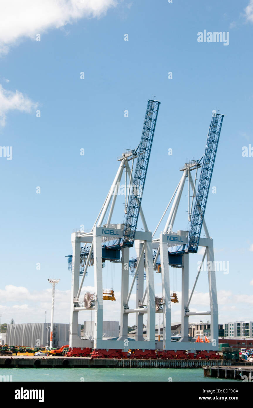 Cargo Cranes in Auckland Harbour, New Zealand Stock Photo Alamy