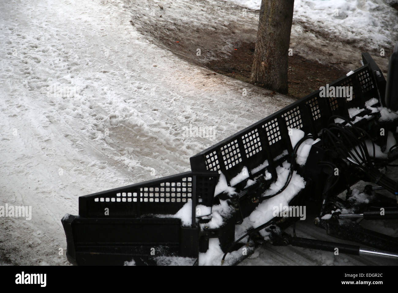 A piste machine (snowcat snowplow) preparing the ski slopes Stock Photo Alamy