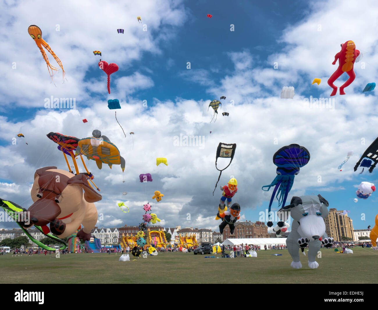 Kites flying at Portsmouth international Kite festival Stock Photo Alamy