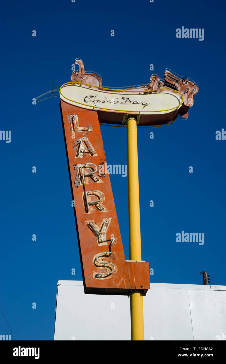 Larry's Chili Dog sign in Burbank, California Stock Photo Alamy