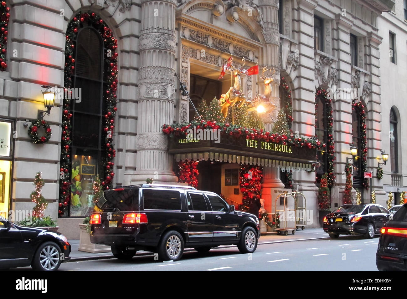 Hotel new york city christmas decorations hi-res stock photography and
