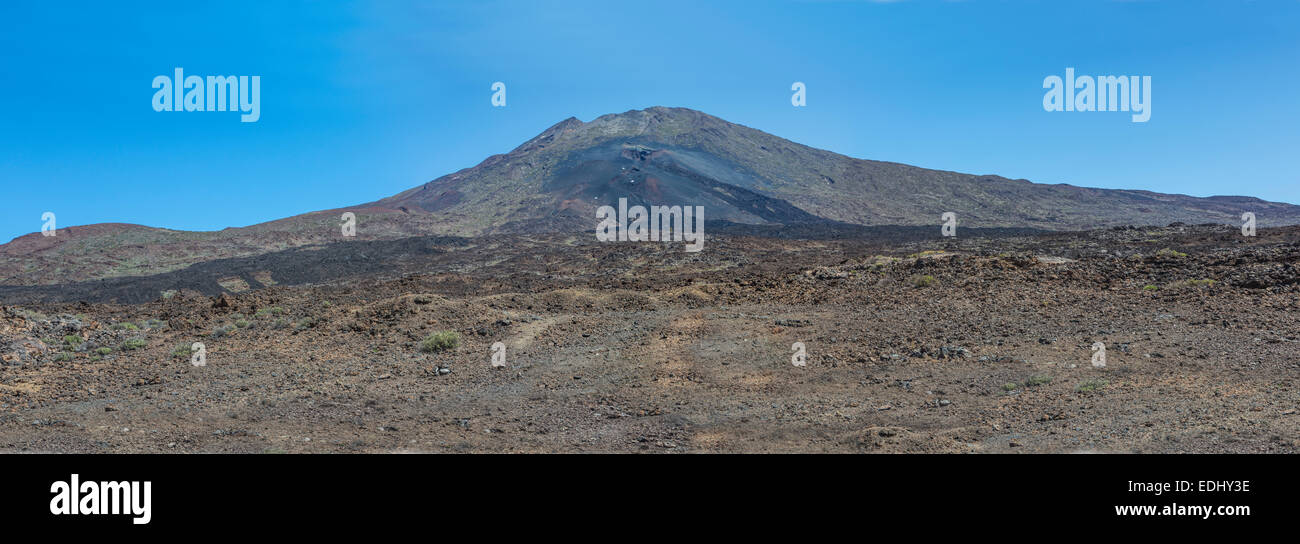 Pico Viejo volcano, 3135 m, panoramic view, from the Las Narices del Teide viewpoint, Teide National Park Stock Photo