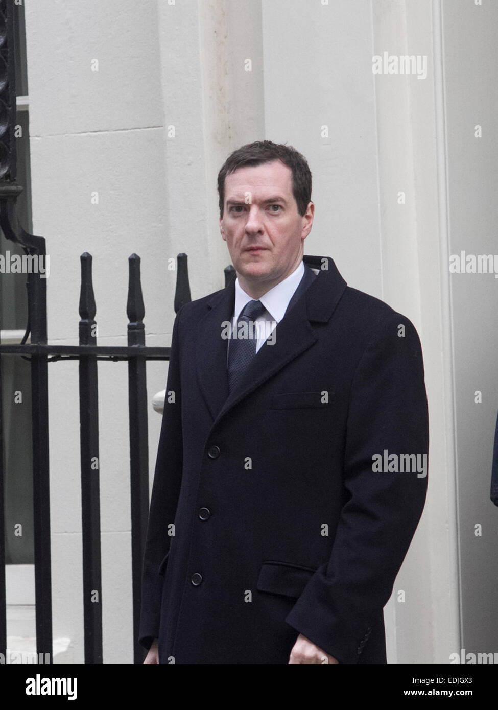 Westminster, London, UK. 7th January, 2015. Chancellor of the Exchequer George Osborne leaves Downing Street for the weekly PMQ at the Houses of Commons in Parliament. Credit:  amer ghazzal/Alamy Live News Stock Photo