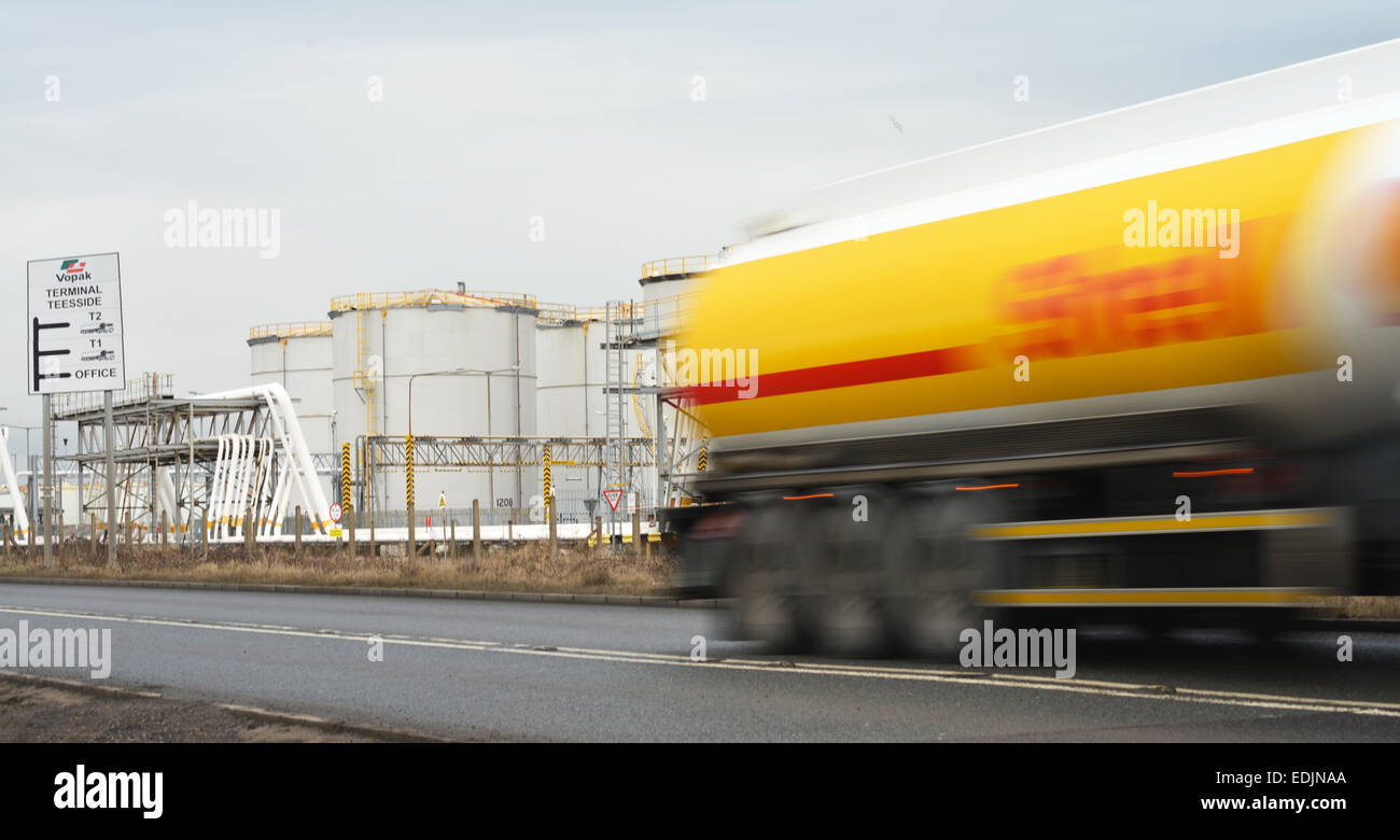 Seal Sands Oil Terminal, Teesside, UK. 7th January 2015. A petrol tanker leaves the Vopak Terminal at Seal Sands on Teesside to distribute petrol to a network of petrol stations across the UK. Brent crude oil has hit its lowest price since May 2009 and has fallen below $50 per barrel. Stock Photo