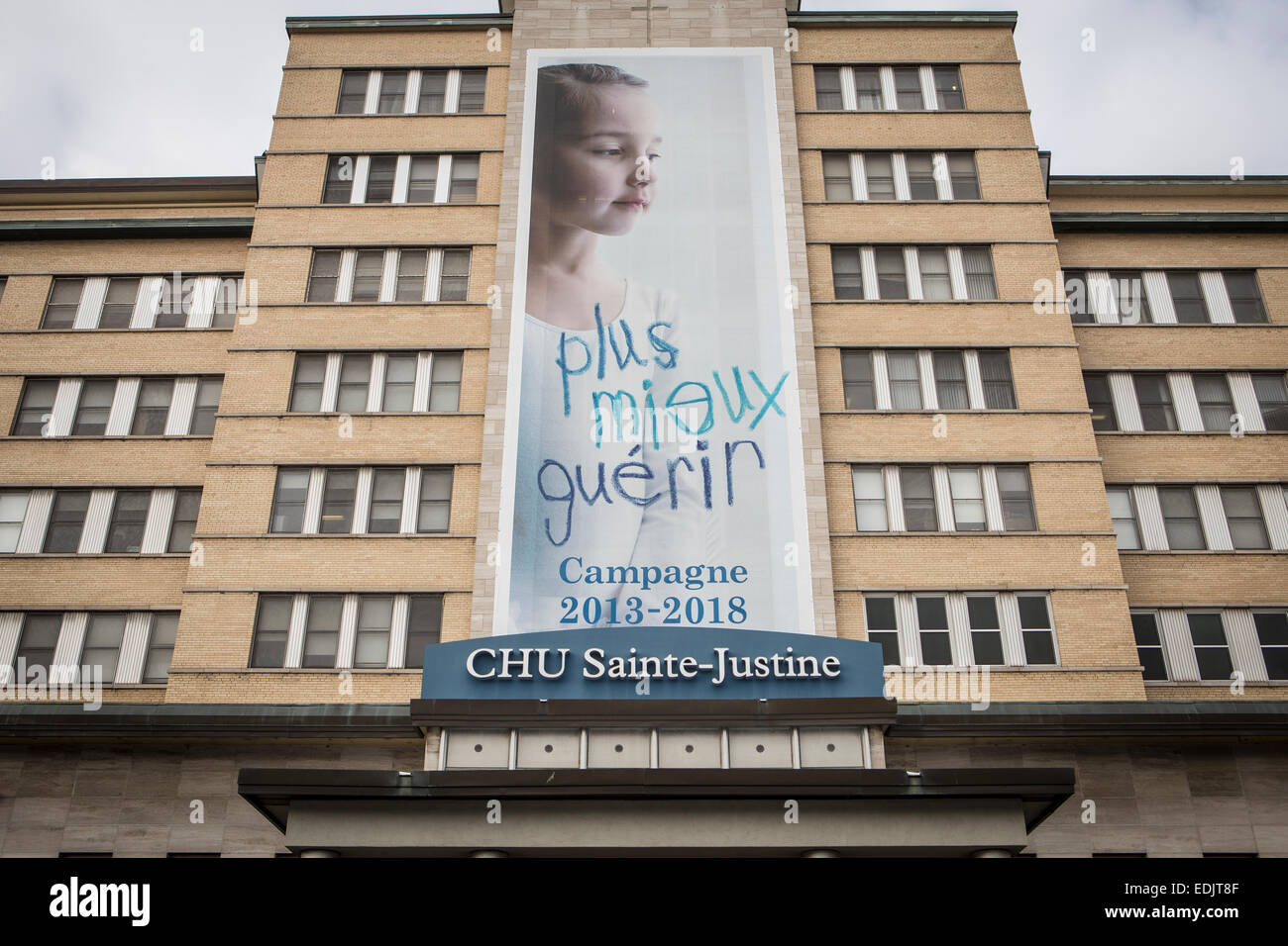 Centre hospitalier universitaire sainte justine hires stock