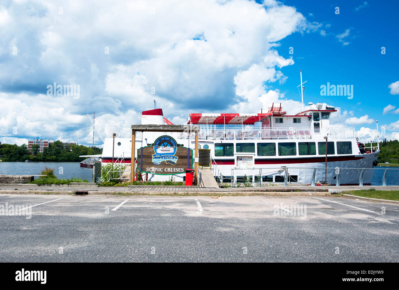 Tour boat in Kenora, Ontario, Canada in Lake of the Woods Stock Photo