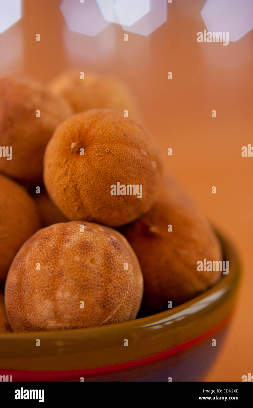 Persian food ingredient. Iranian dried limes Stock Photo Alamy