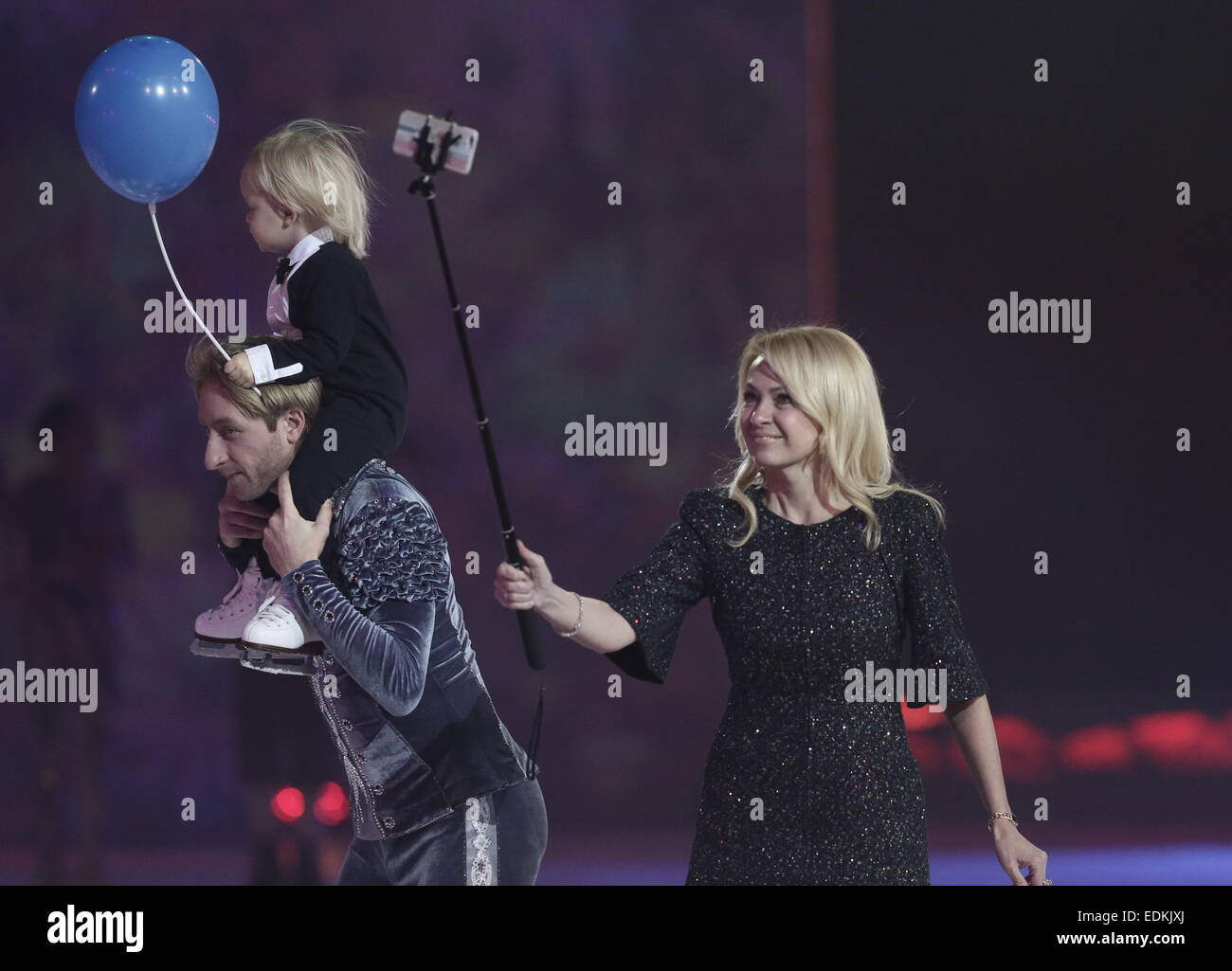 The son of Plushenko and Rudkovskaya is among the five most beautiful children on the planet according to the L’Officiel magazine The son of Plushenko and Rudkovskaya is among the five most beautiful children on the planet according to the L’Officiel magazine