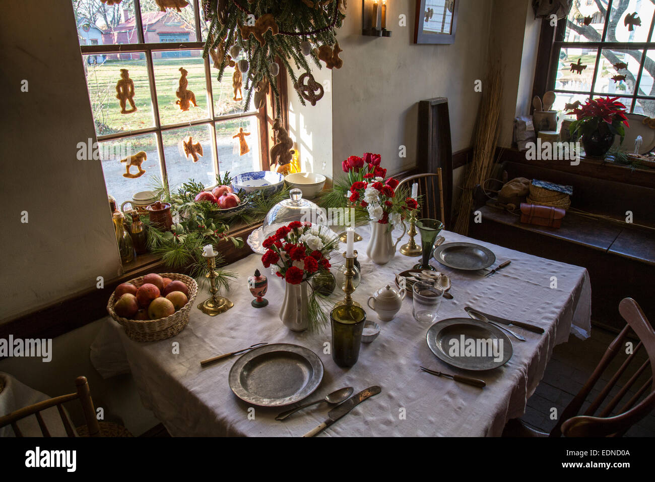 An early Pennsylvania farm kitchen Stock Photo Alamy