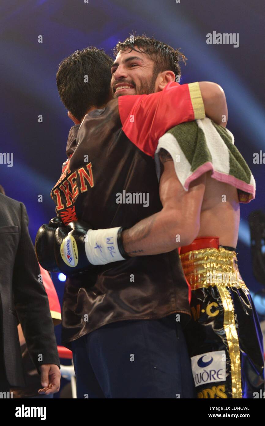 Tokyo, Japan. 30th Dec, 2014. (RL) Linares (VEN), Sendai Tanaka