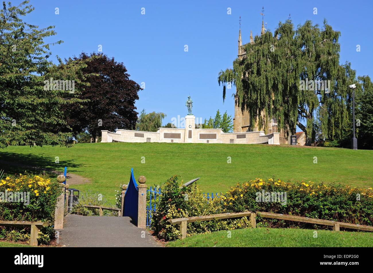 View across footbridge towards the Evesham War Memorial in Abbey