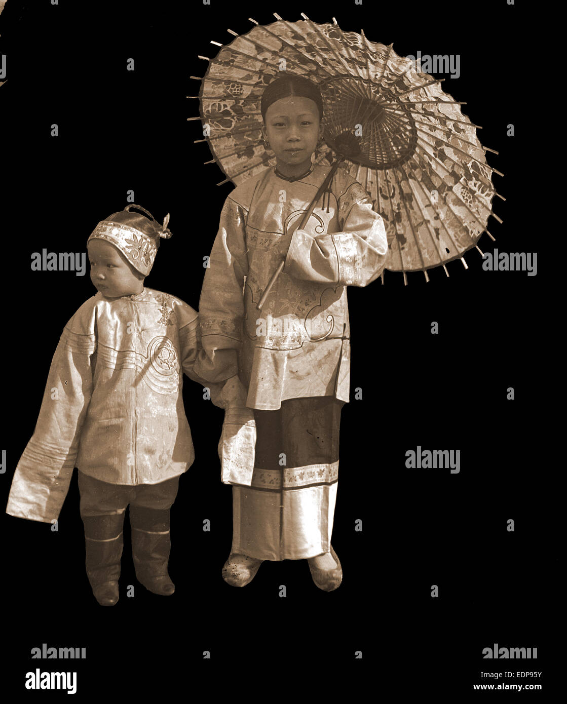 Chinese woman and boy, Jackson, William Henry, 1843-1942, Chinese