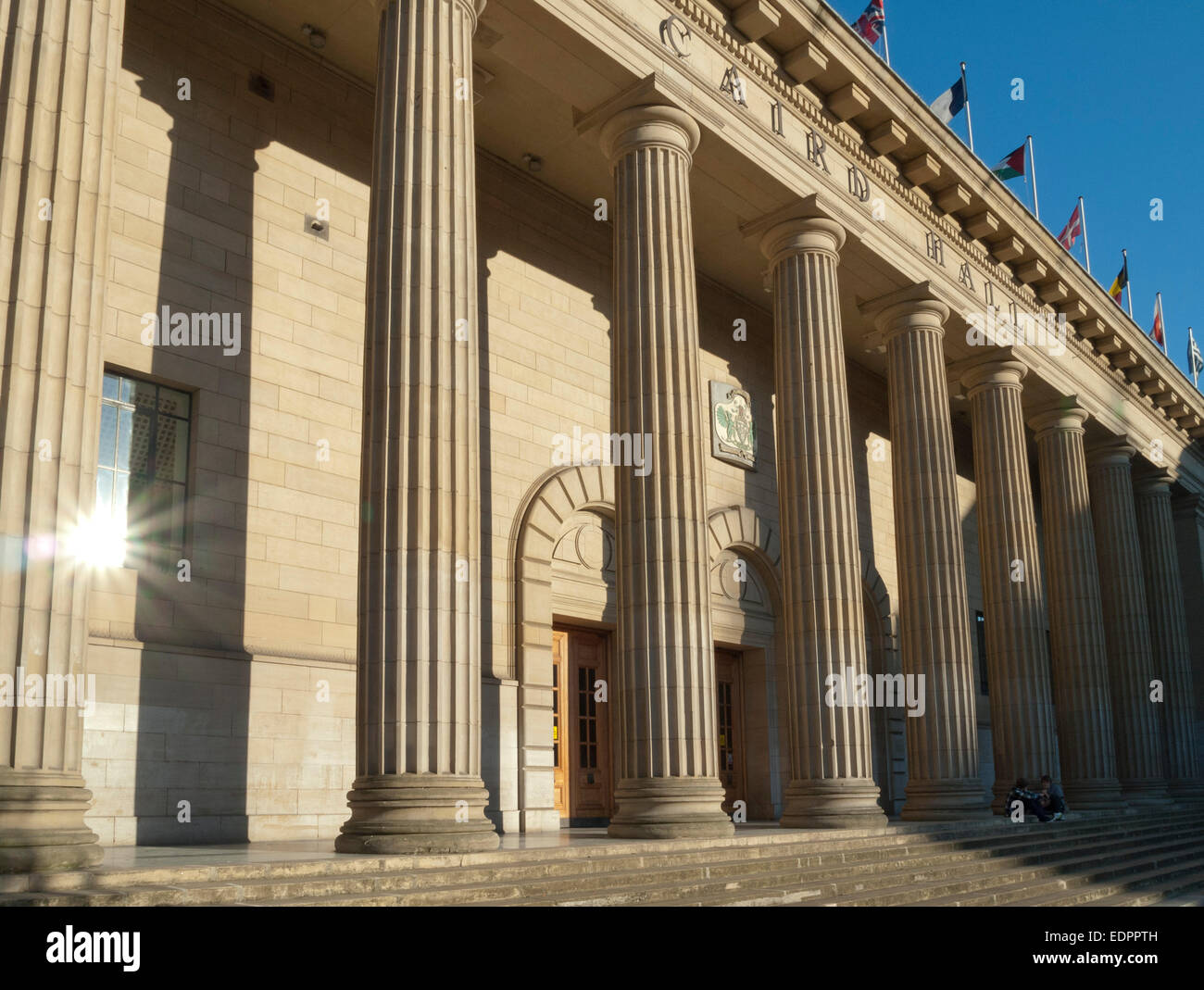 caird hall concert auditorium pillars dundee Stock Photo Alamy
