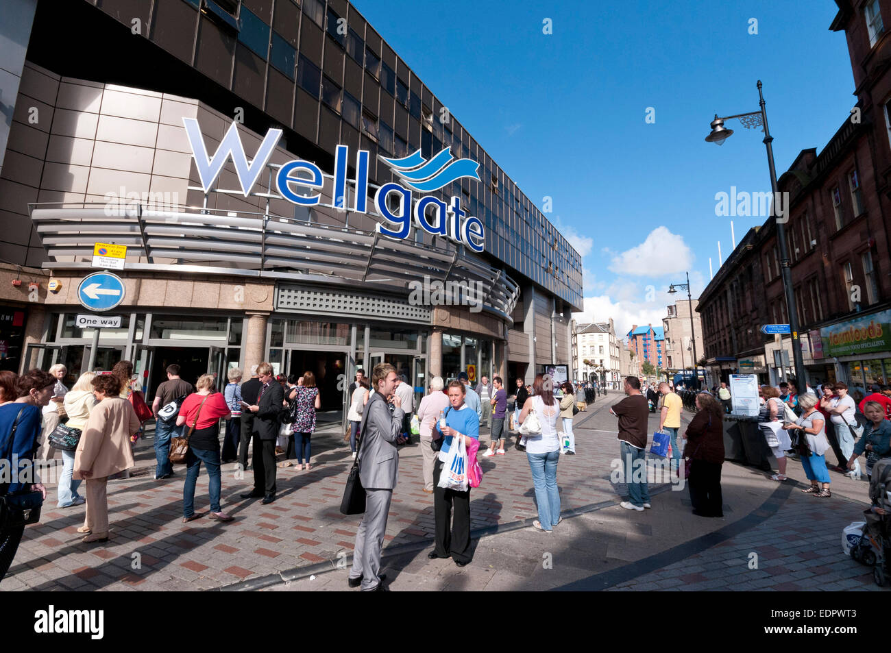 city centre wellgate shopping centre dundee Stock Photo Alamy