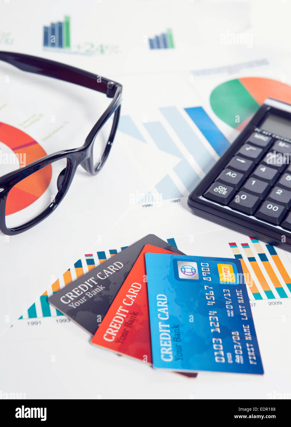 Finance computer hi-res stock photography and images - Alamy