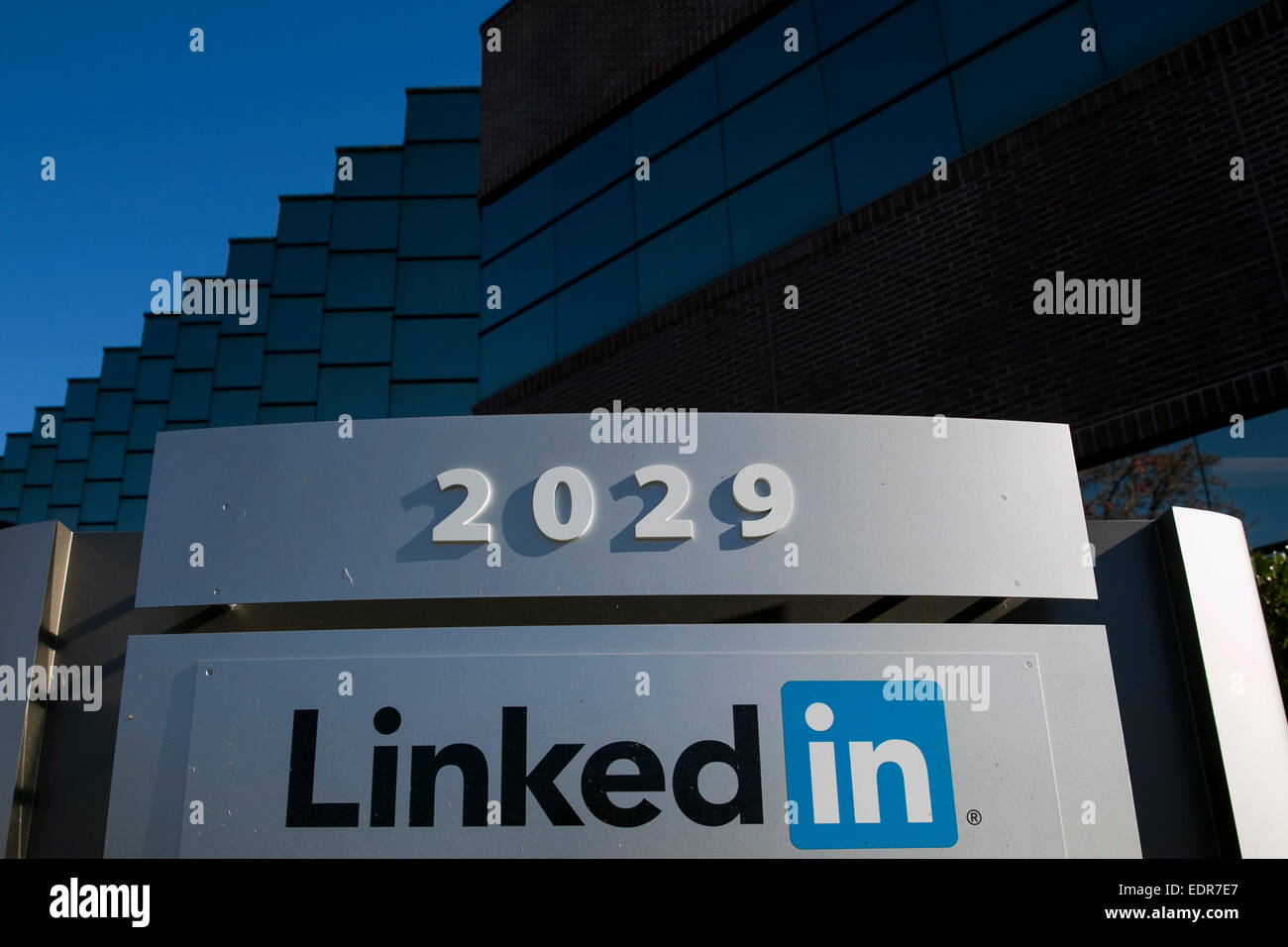 The headquarters of LinkedIn in Mountain View, California Stock Photo ...