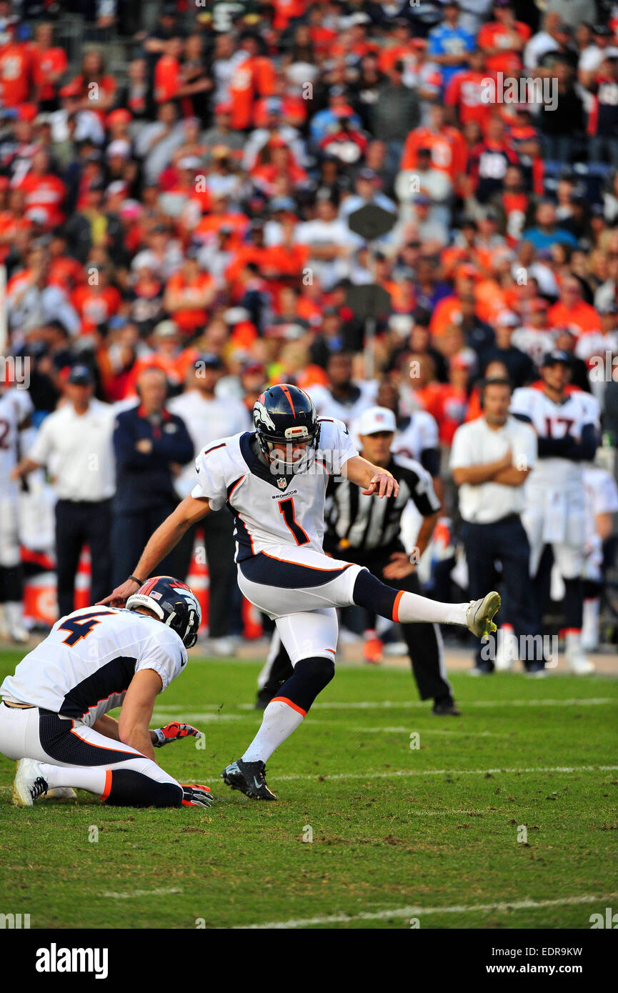 14 SEP 2003: Denver Broncos quarterback Jake Pulmmer during the game  against the San Diego Chargers Sunday September 14, 2003, in San Diego, CA.  (Photo by Matt A. Brown/Icon Sportswire) (Icon Sportswire