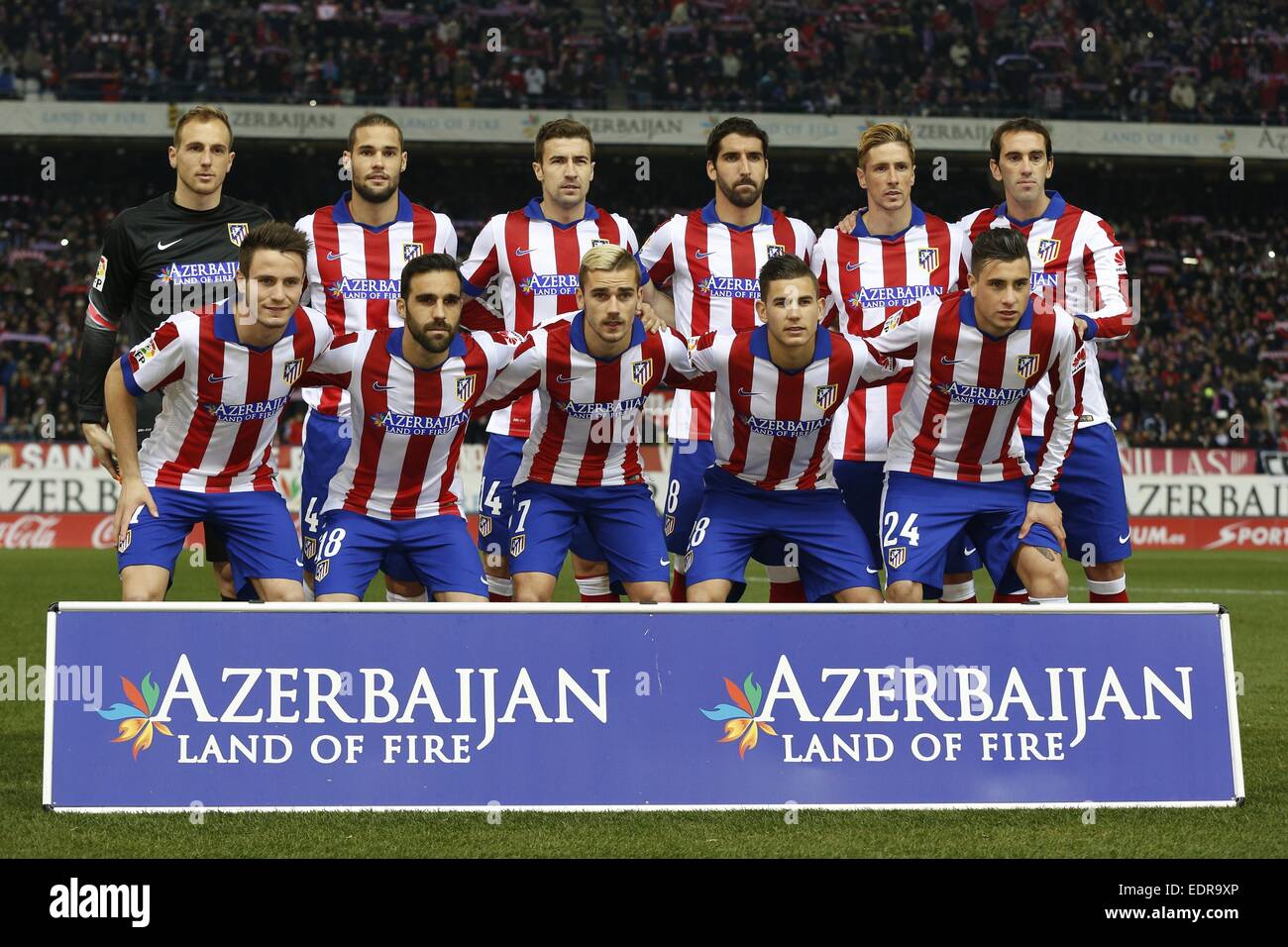 Madrid, Spain. 7th Jan, 2015. Atltico Madrid team group line-up Football/Soccer : Spanish 'Copa del Rey' match between Atletico de Madrid 2-0 Real Madrid CF at the Vicente Calderon stadium in Madrid, Spain . © Mutsu Kawamori/AFLO/Alamy Live News Stock Photo
