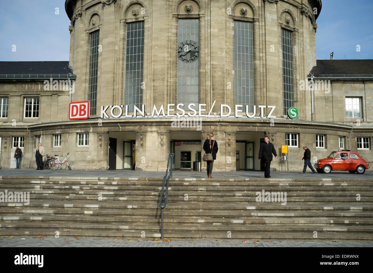 Koln Messe Deutz railway station, Cologne, Germany Stock Photo - Alamy