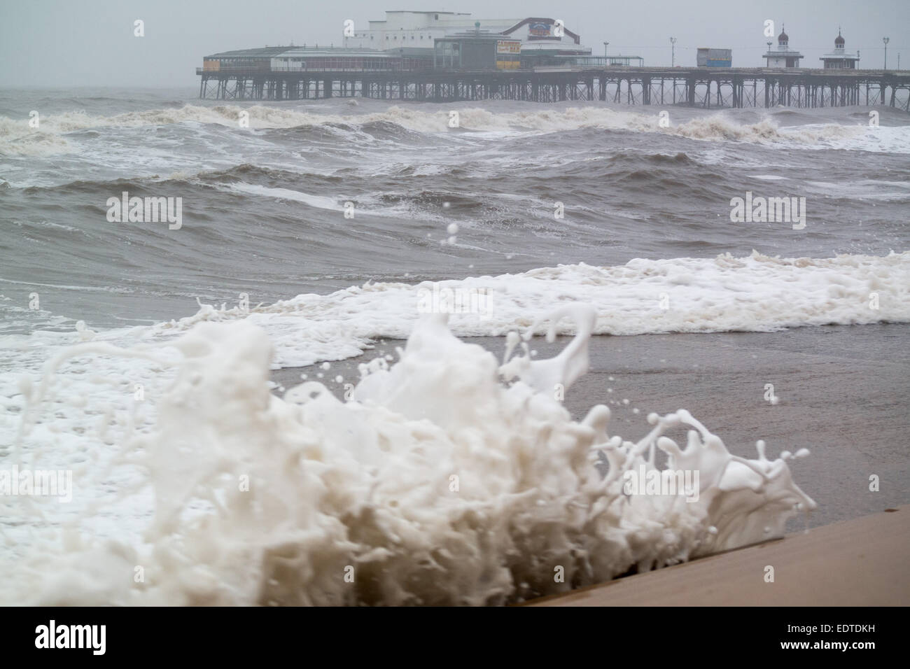 Blackpool, Lancashire, UK. 9th January, 2015. Weather news; Very heavy ...
