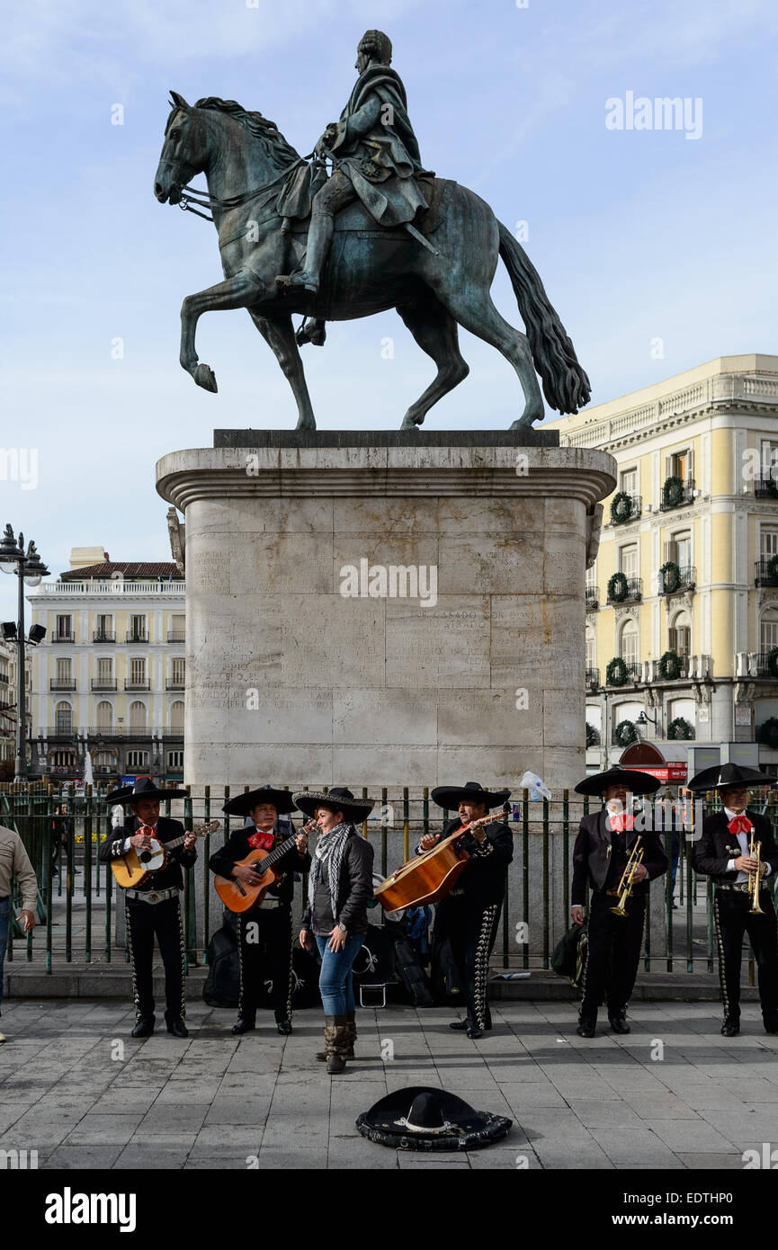 Mariachis playic music in Puerta del Sol in Madrid Stock Photo