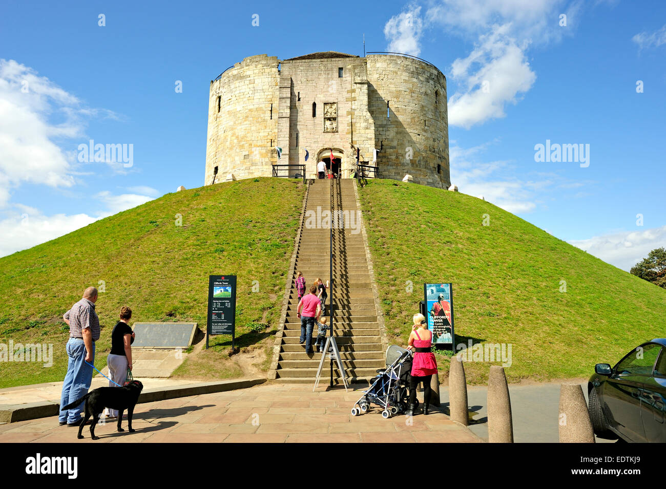 CLIFFORD'S TOWER YORK YORKSHIRE ENGLAND UK Stock Photo Alamy