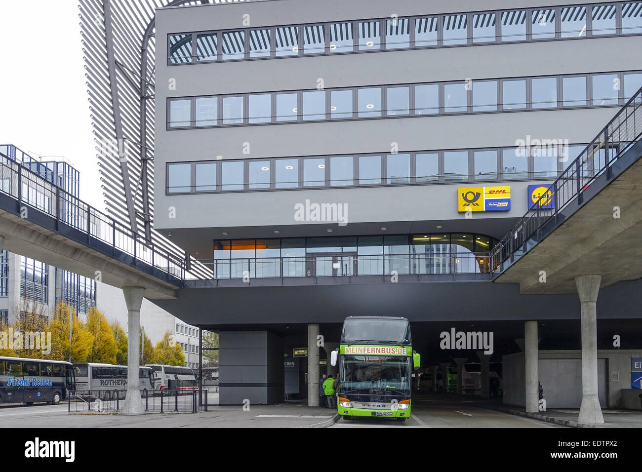 Zentraler Omnibusbahnhof, ZOB, München, Oberbayern, Bayern, Deutschland, Europa,Zentraler Zentraler Omnibusbahnhof, ZOB, München, Oberbayern, Bayern, Deutschland, Europa,Zentraler