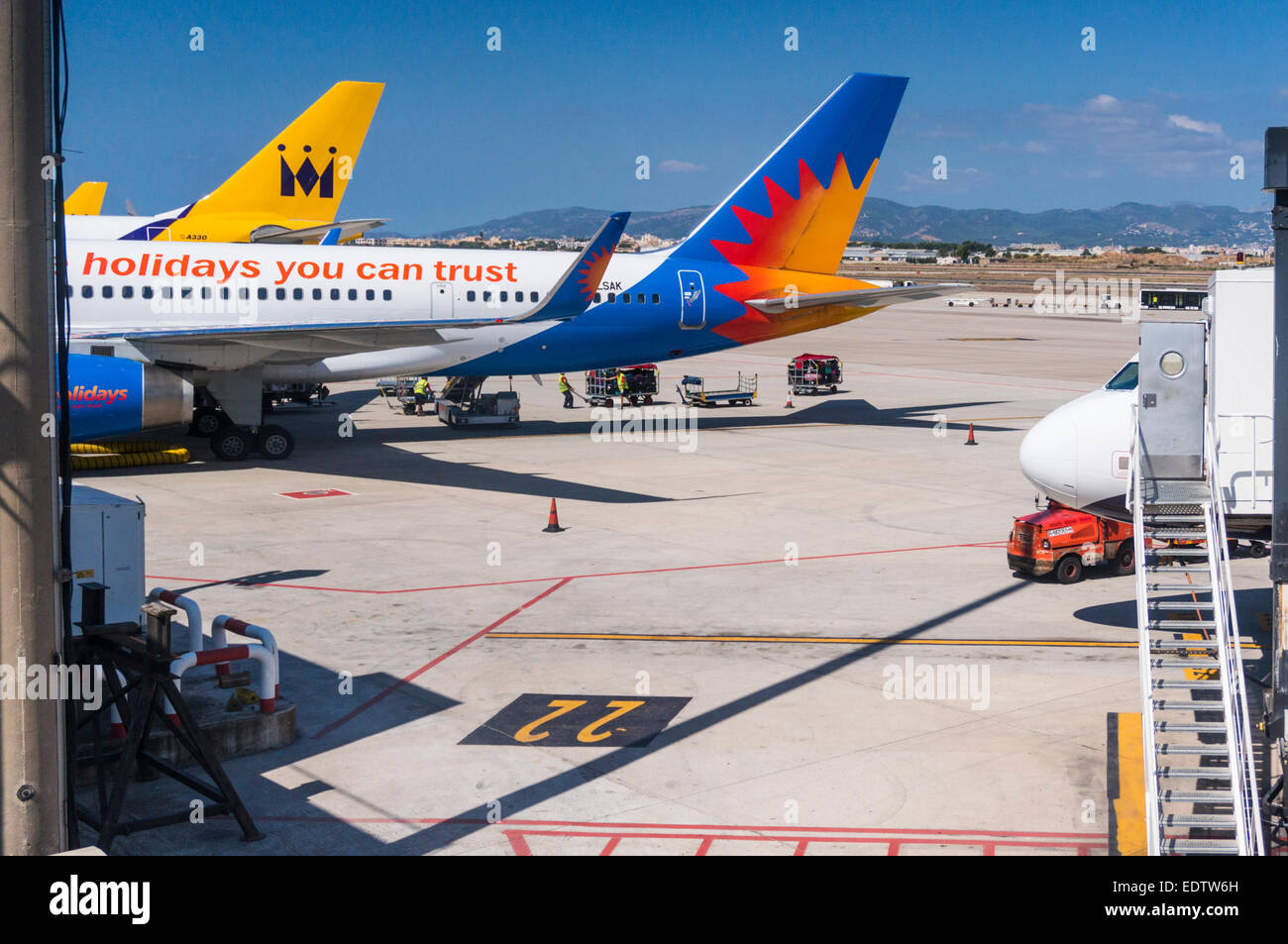Aeroplane jet 2 hi-res stock photography and images - Alamy