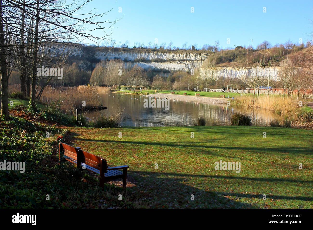 The beautiful lake and cliffs around Bluewater in North Kent Stock ...