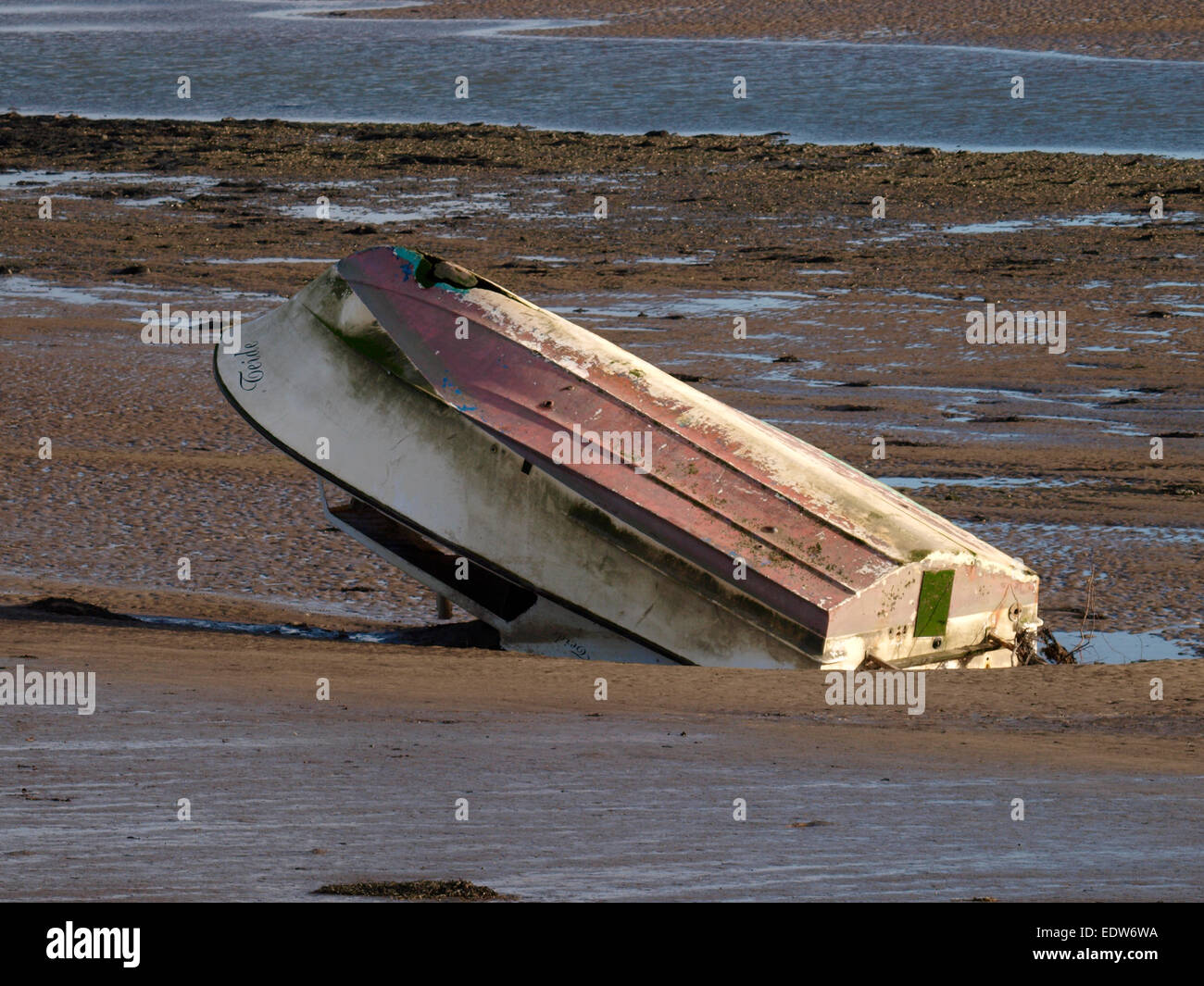 Upside down boat hires stock photography and images Alamy
