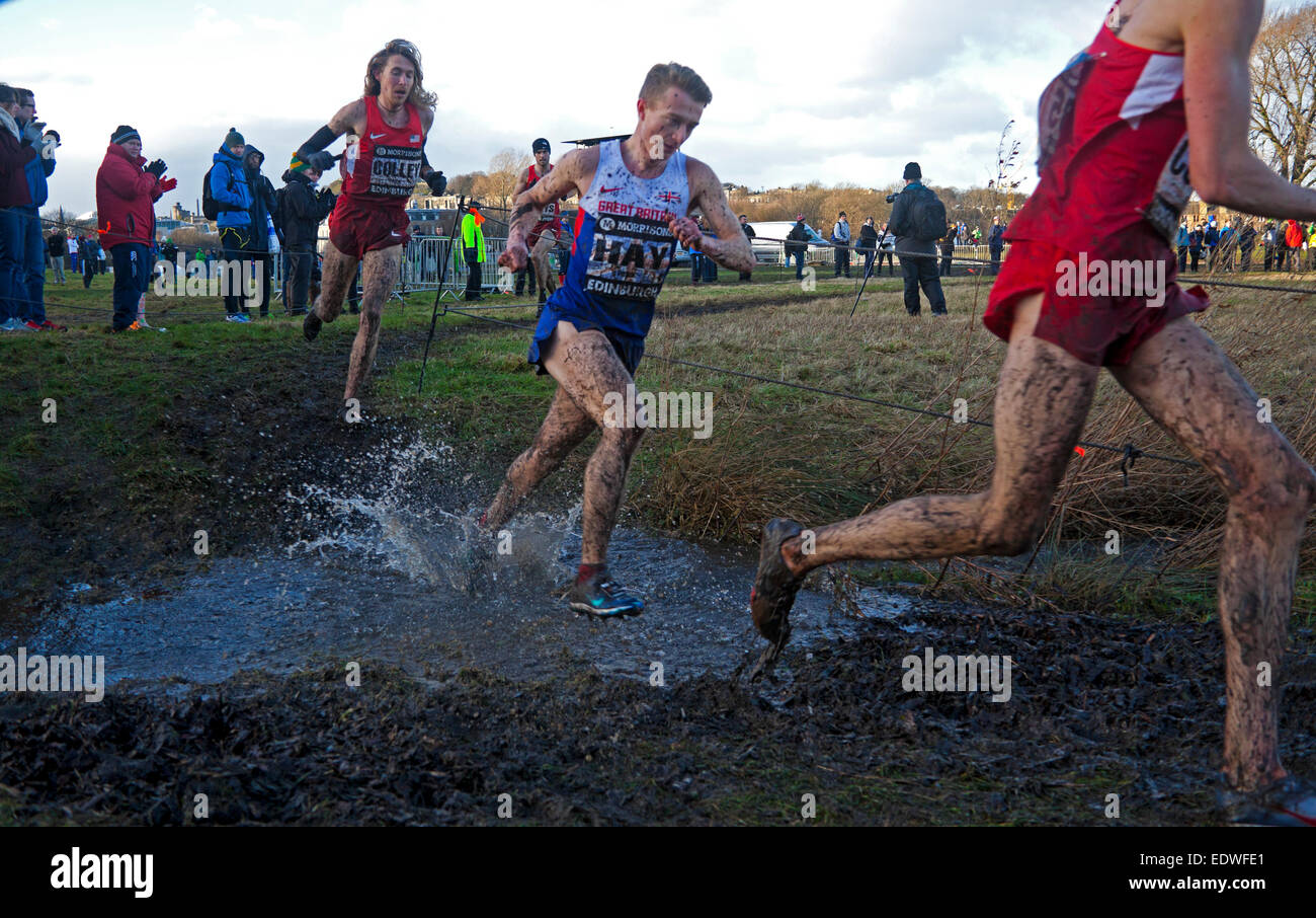 Edinburgh Holyrood Park, Scotland UK 10 January 2015. Action shots from Great Edinburgh Cross Country races. Winner Great Edinburgh XCountry Senior Men's 8km race was Chris Derrick USA. Stock Photo