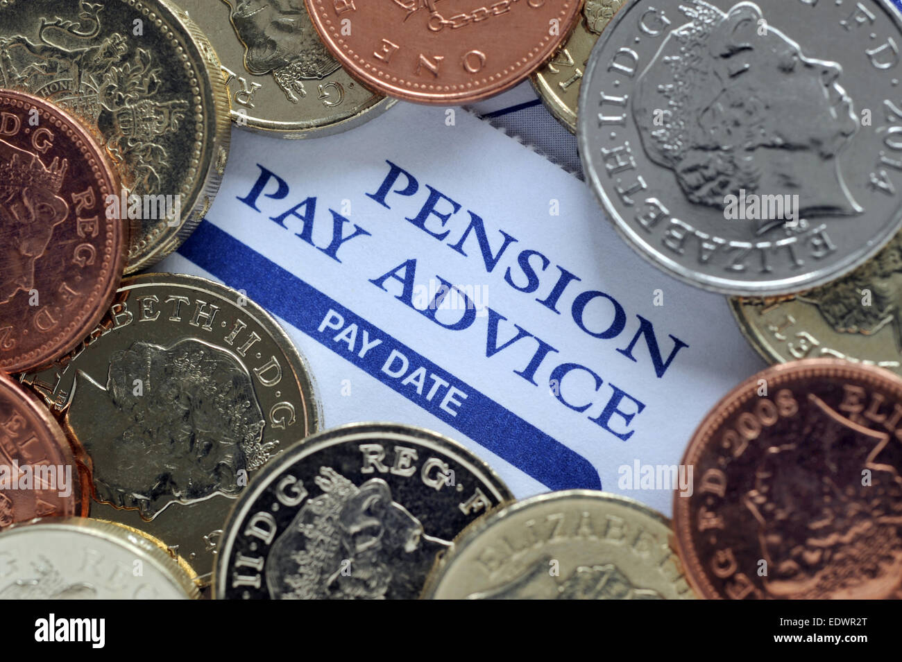 COMPANY PENSION PAY ADVICE WITH MONEY RE COMPANY PENSIONS RETIREMENT PLANNING SAVINGS ANNUNITY FUNDS MONEY CASH PRIVATE UK Stock Photo
