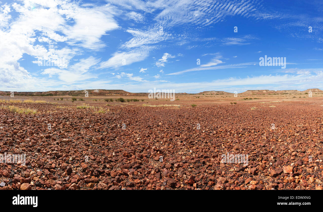 Desolate Australian Landscape Australian desert desolate hi-res stock photography and images - Alamy