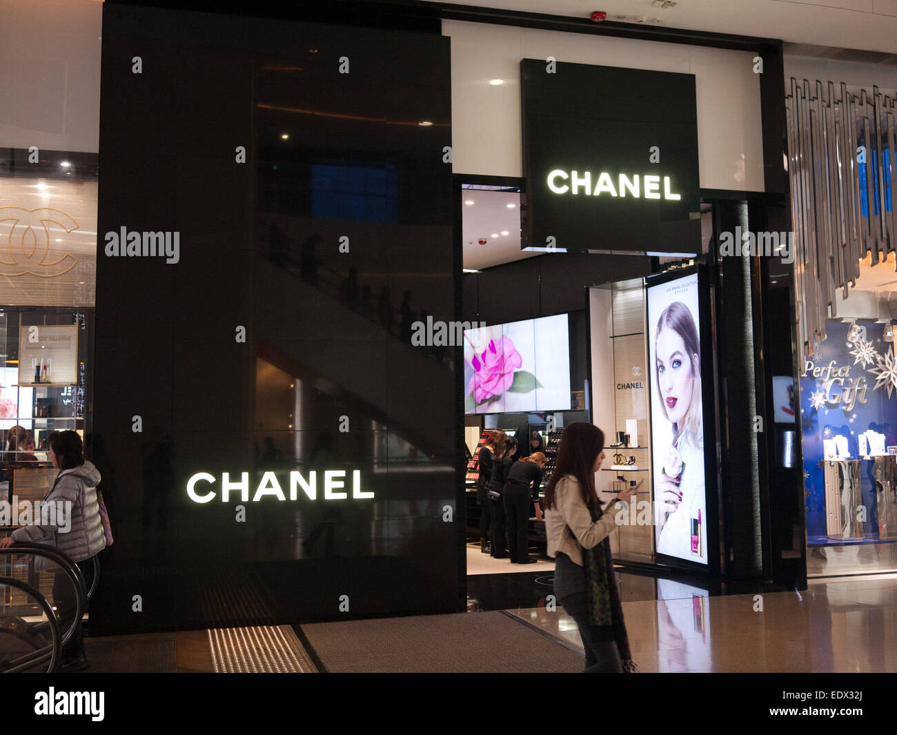 Hong Kong Chanel Store Stock Photos & Hong Kong Chanel Store Stock