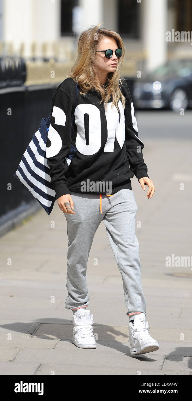 Baggy tracksuit hi-res stock photography and images - Alamy