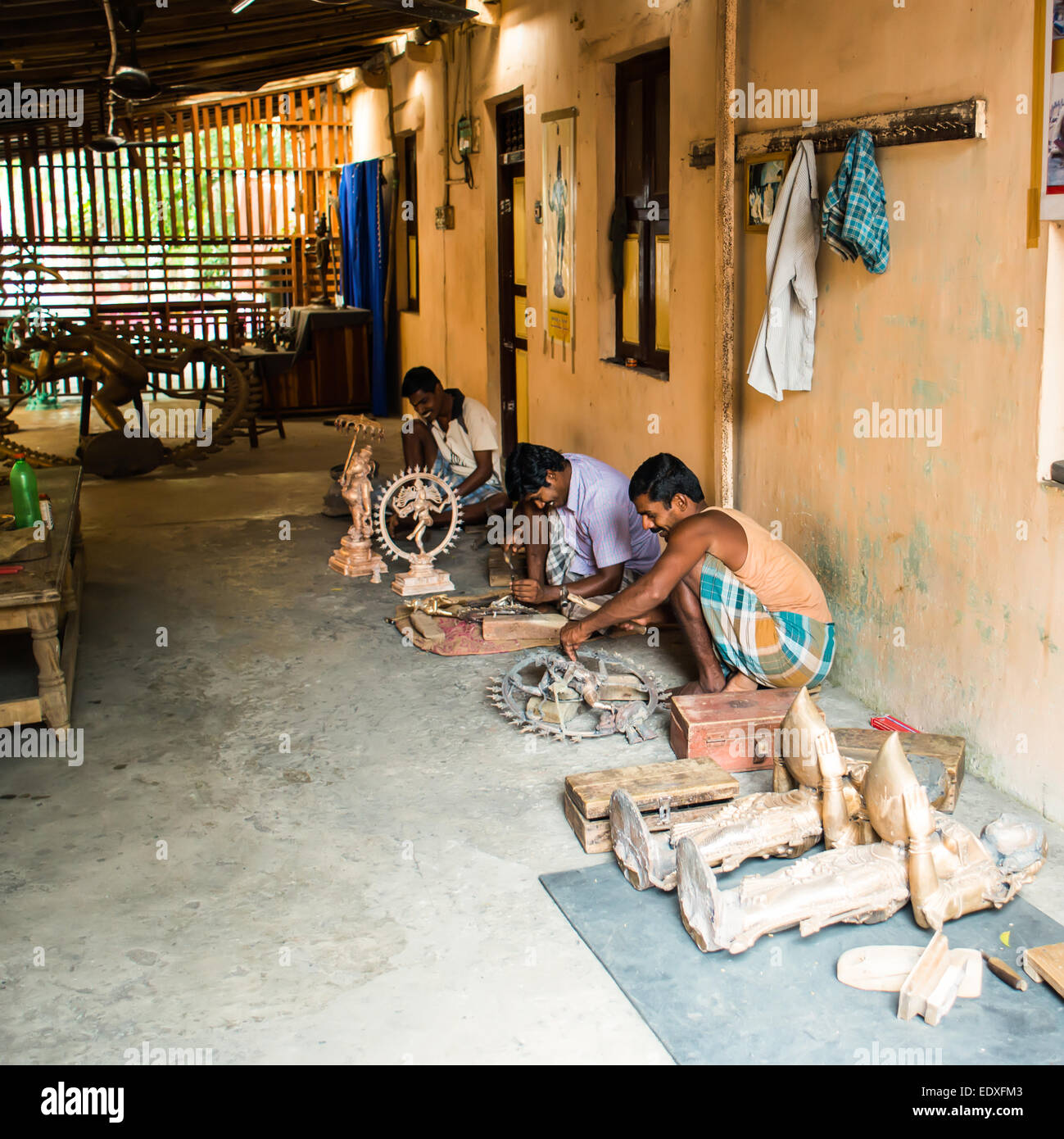 THANJAVOUR, INDIA - FEBRUARY 13: An unidentified men make traditional Indian sculpture of iron. India, Tamil Nadu, near Thanjavo Stock Photo