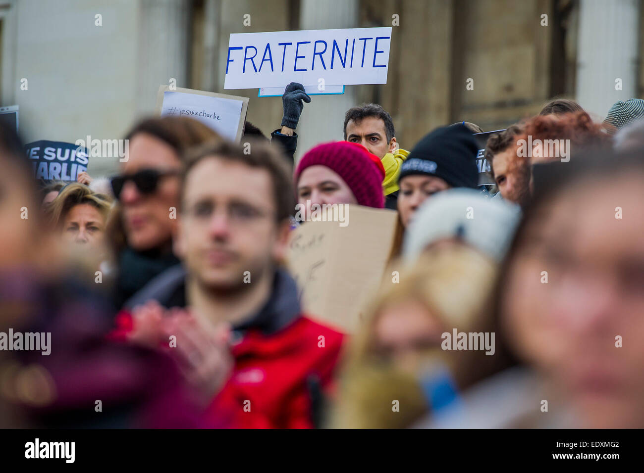 London, UK. 11th Jan, 2015. Je suis Charlie/I am Charlie - A largely silent (with the occasional rendition of the Marseileus)gathering in solidarity with the march in Paris today.  Trafalgar Square, London, UK 11 Jan 2015 Credit:  Guy Bell/Alamy Live News Stock Photo