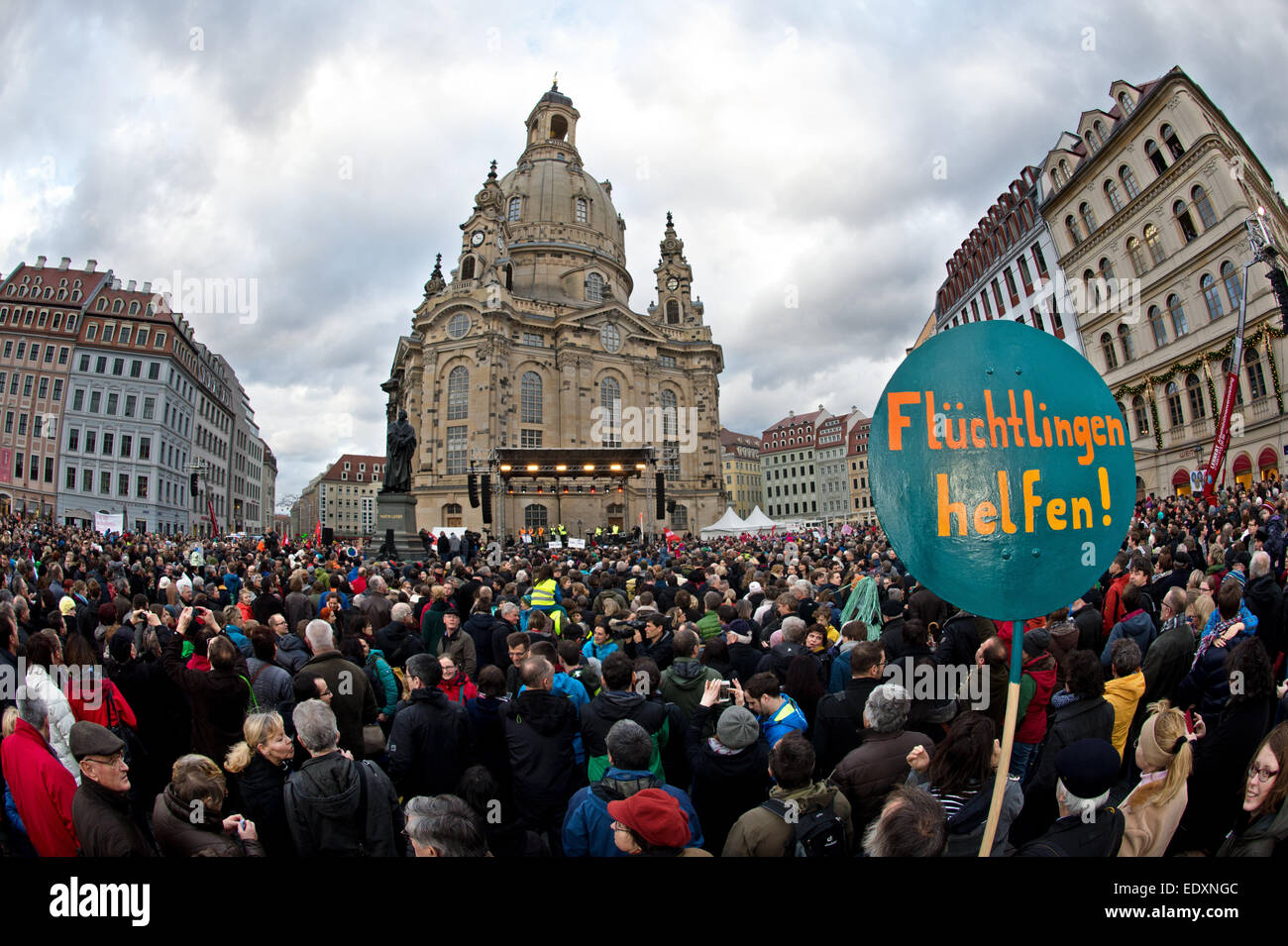 Какой народ в германии. Дрезден население. Жители Дрездена. Популярные личности в Дрездене. Население Дрездена 2021.