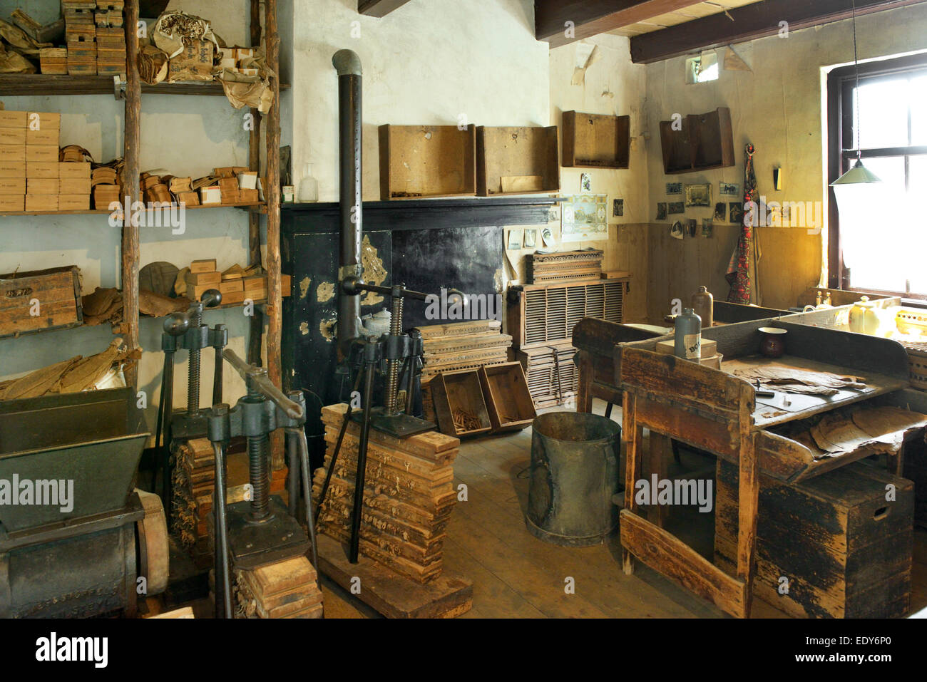 Bookbinding Zuiderzee open air museum, Lake Ijssel, Enkhuizen
