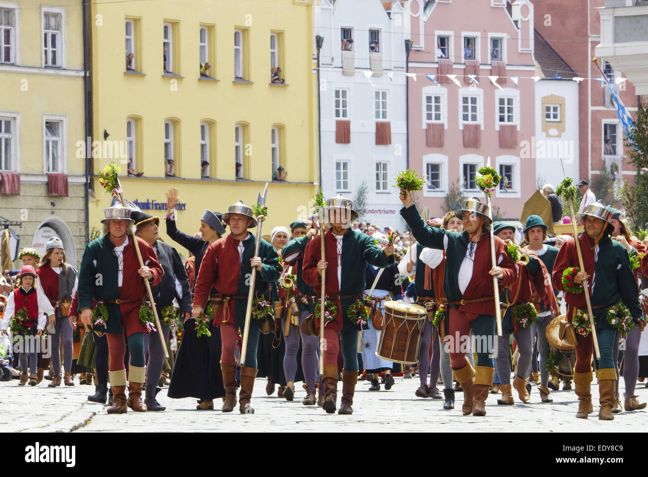 Mittelalterliche Spiele während der Landshuter Hochzeit in Landshut, Niederbayern, Bayern, Deutschland, Europa, Medieval games d Stock Photo