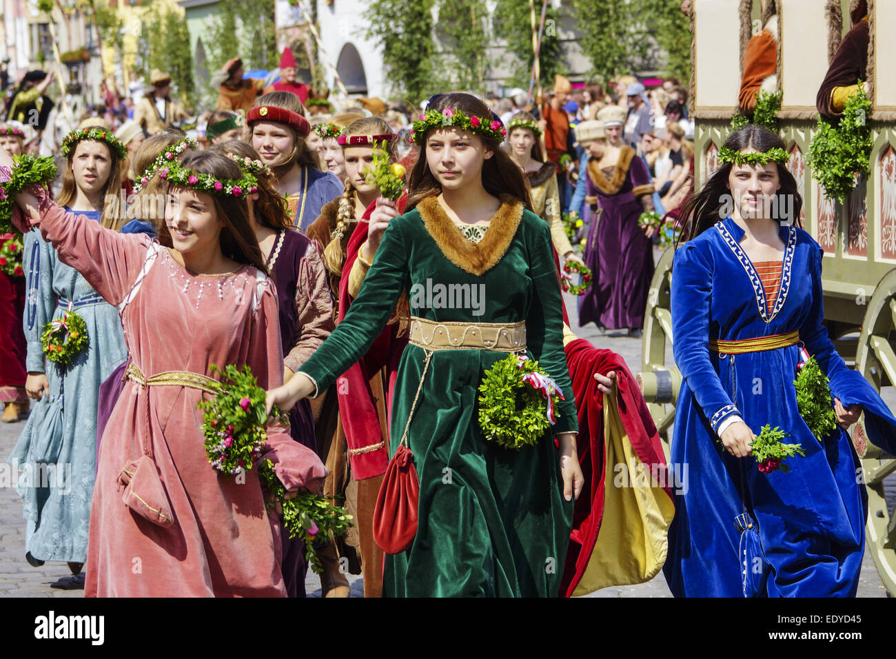 Mittelalterliche Spiele W hrend Der Landshuter Hochzeit In Landshut mittelalterliche-spiele-w-hrend-der-landshuter-hochzeit-in-landshut