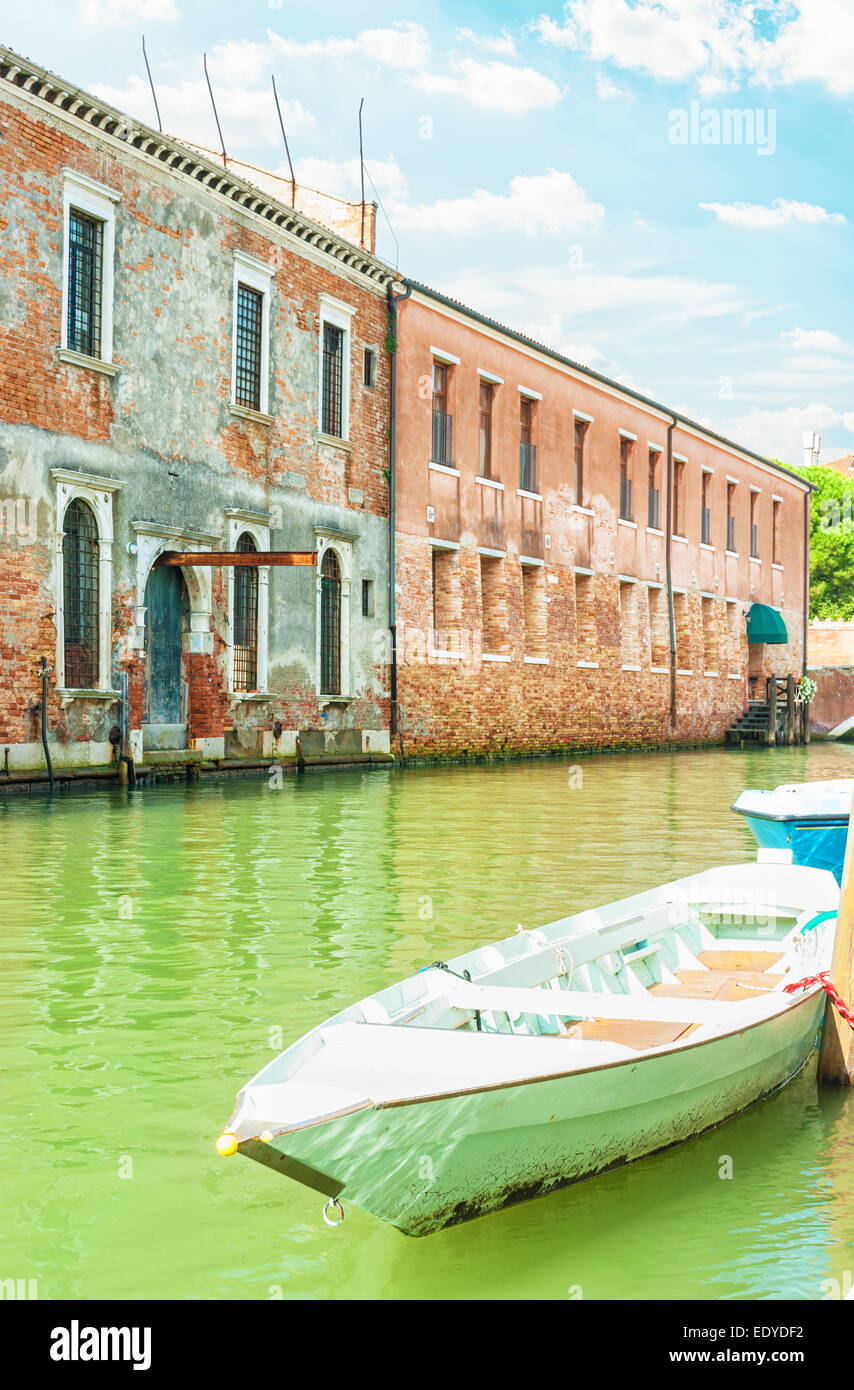 Venice boat canal hi-res stock photography and images - Alamy
